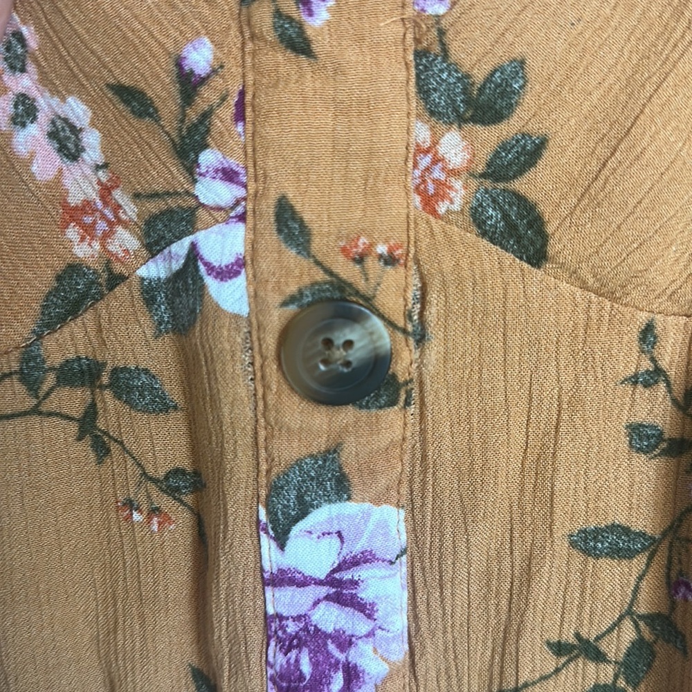 American Eagle Flowy Dress - Picture 3 of 4
